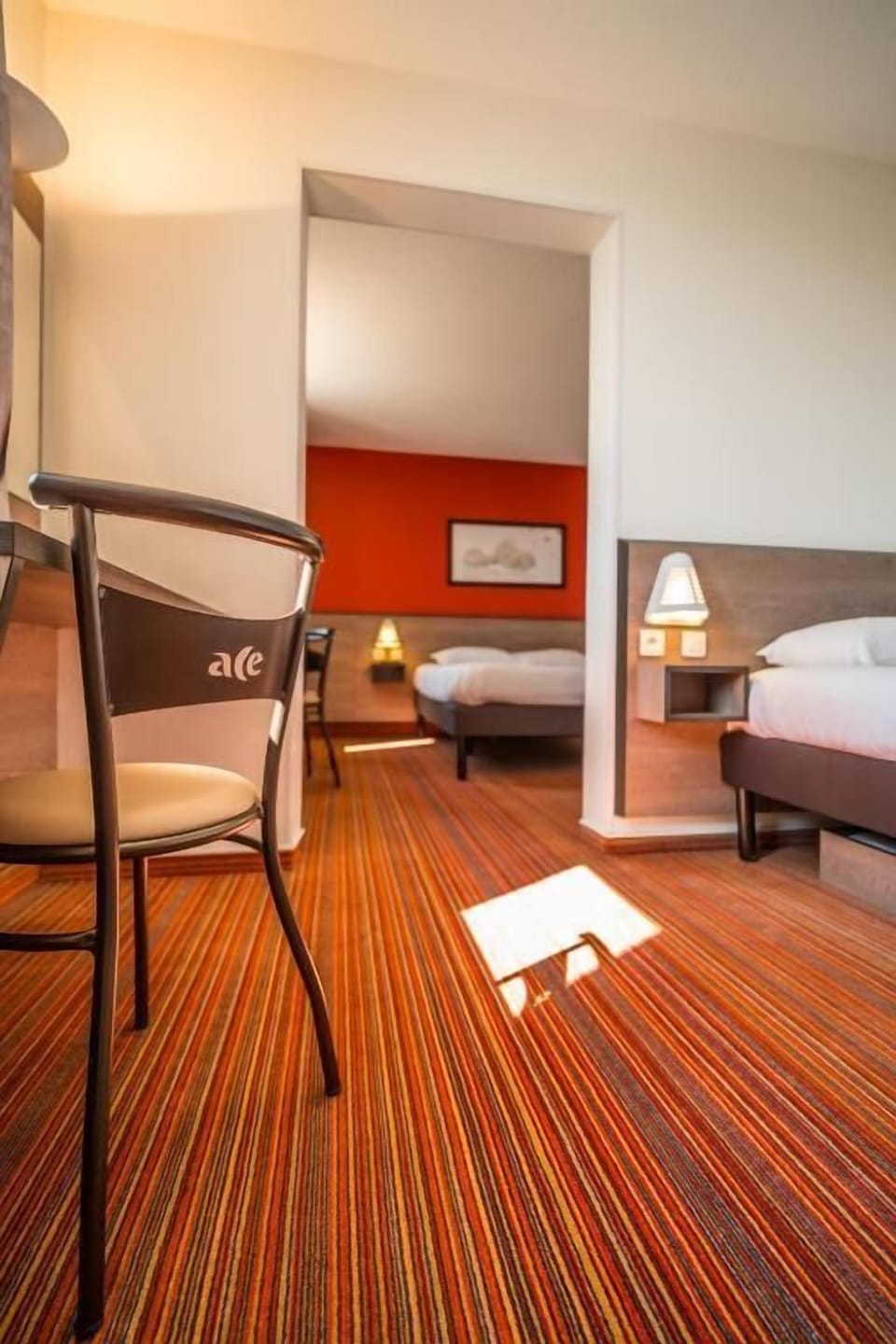 Suite | Premium bedding, individually furnished, desk, blackout drapes