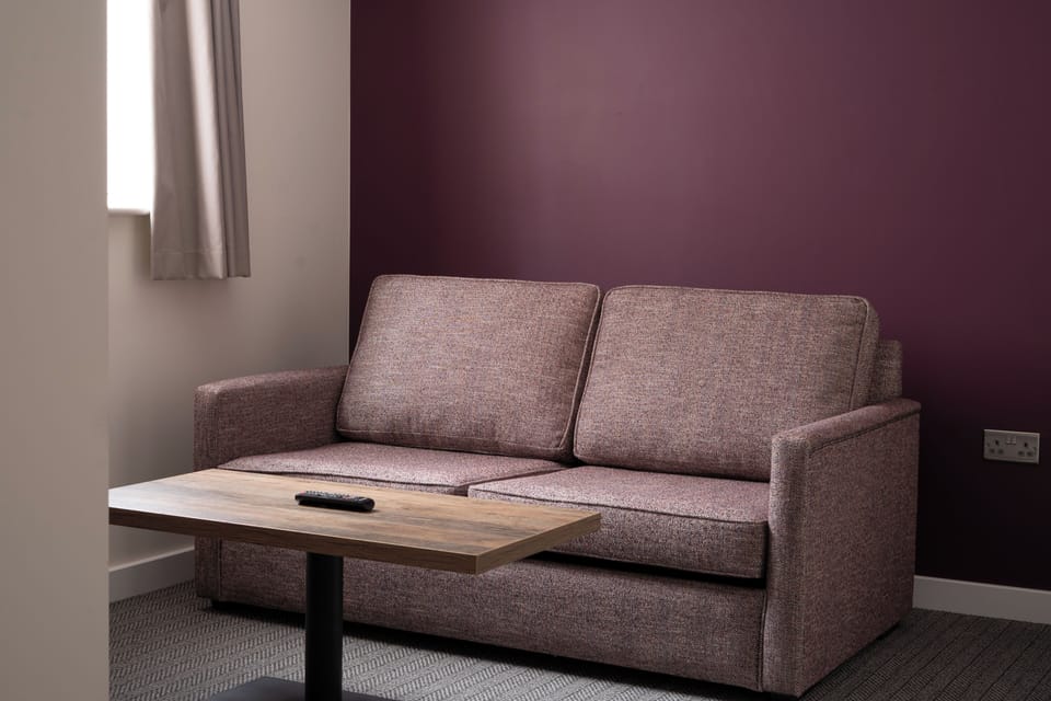 Family Room | Hypo-allergenic bedding, iron/ironing board, free WiFi, bed sheets