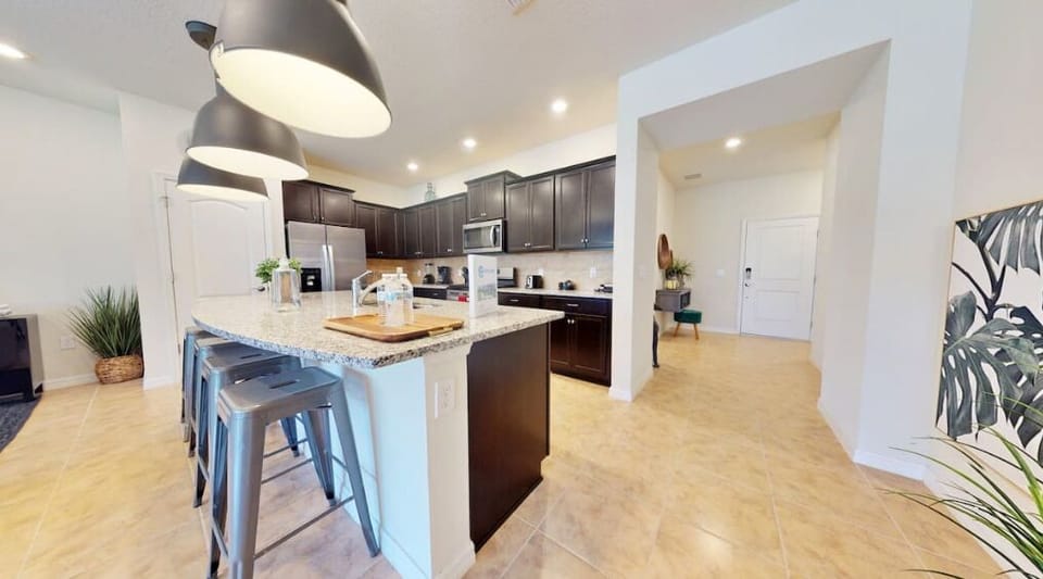 Open kitchen