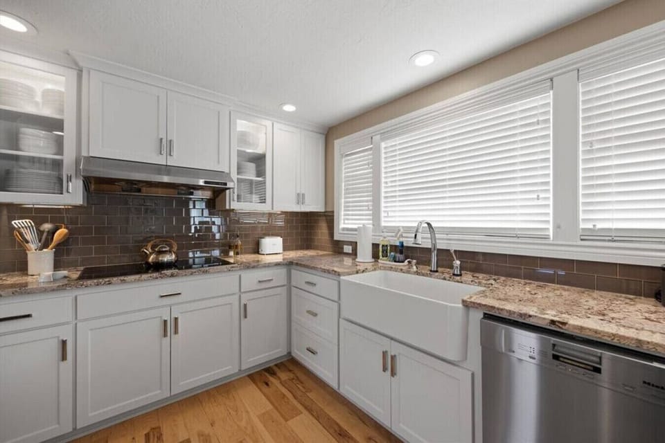 Gourmet Kitchen