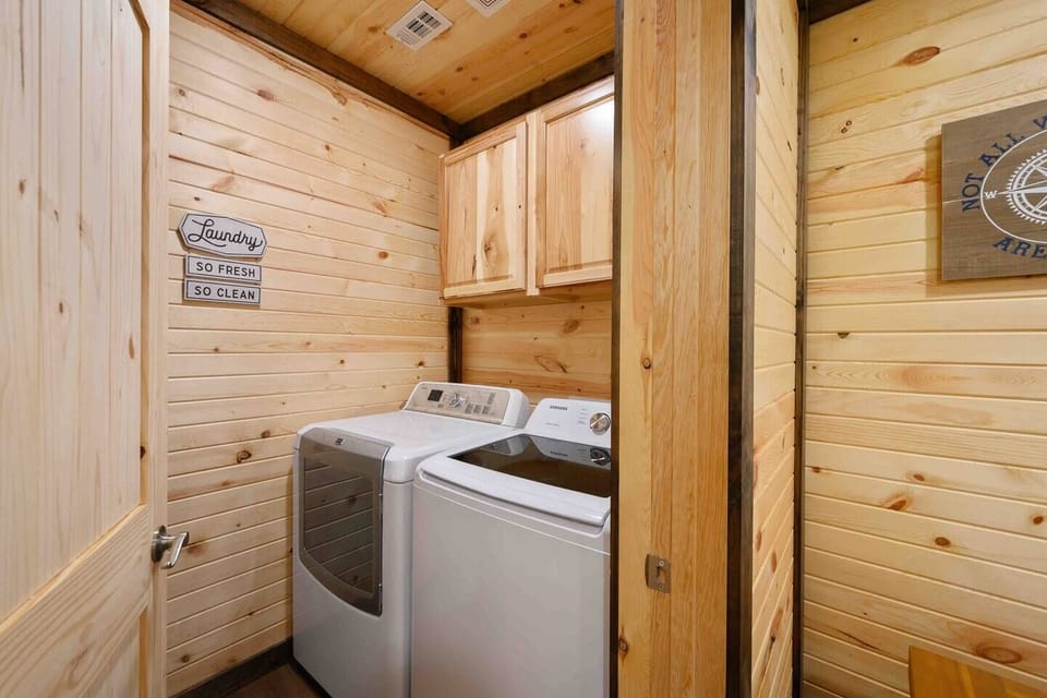 full size washer / dryer