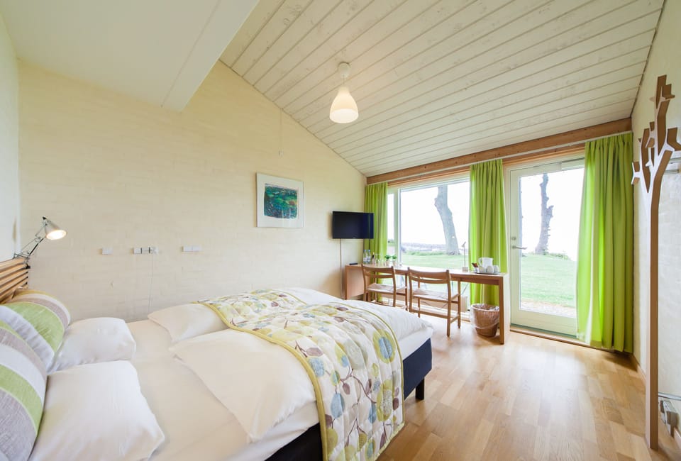 Hypo-allergenic bedding, blackout drapes, soundproofing