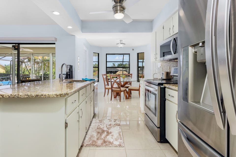 There is another breakfast nook area with room for 4 off the kitchen