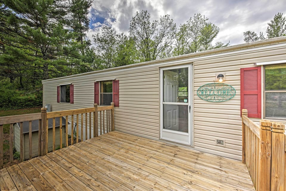 Outdoor Deck