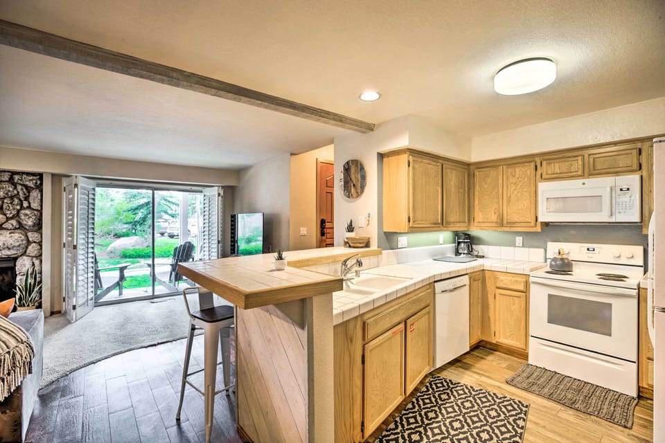 Kitchen | Dishwasher | Drip Coffee Maker