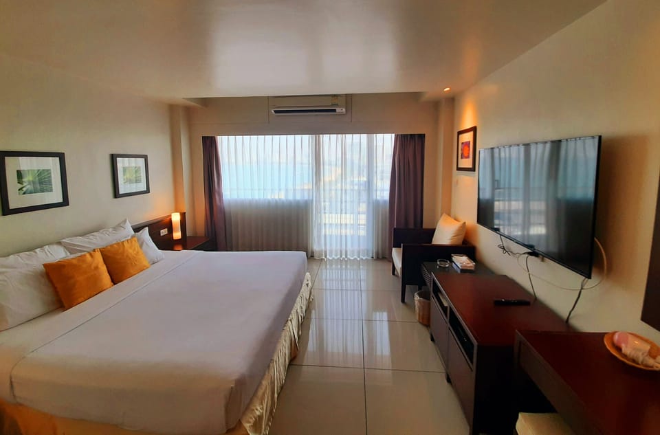 Superior Seaview Double room | Minibar, free WiFi, bed sheets