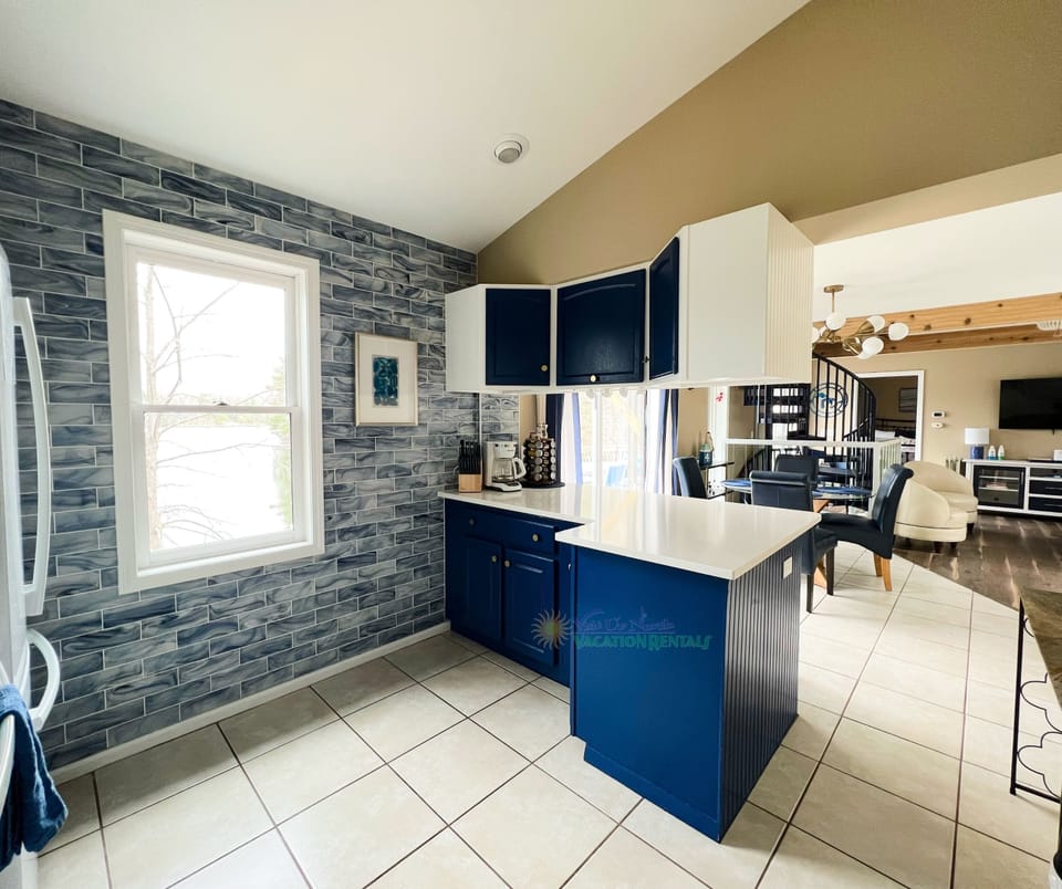 Kitchen - Kitchen