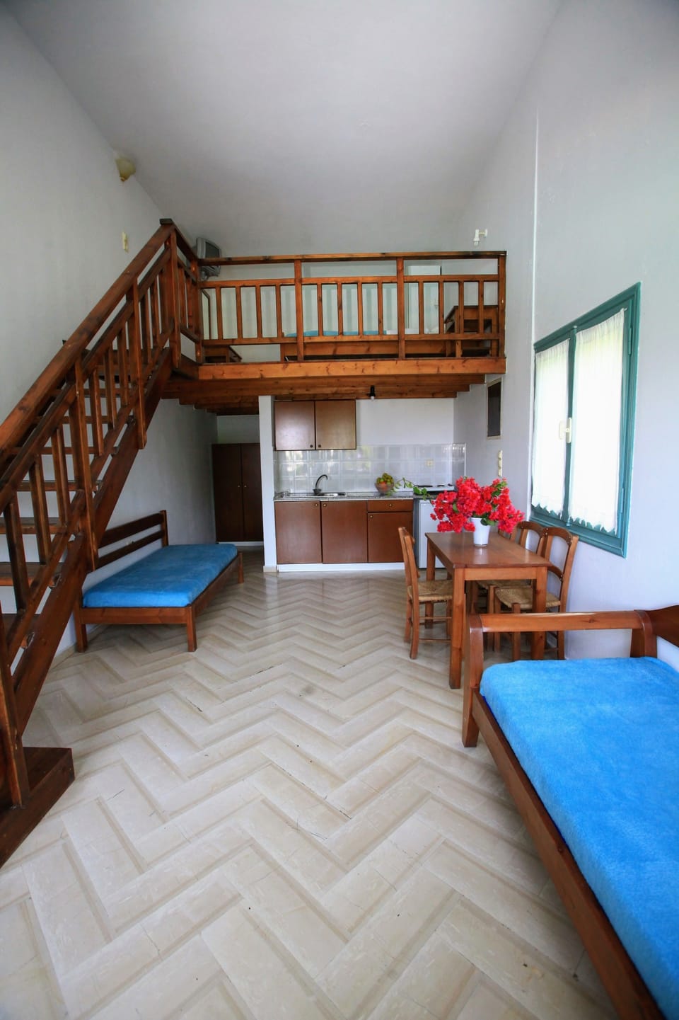 Duplex | Living area | 24-inch TV with satellite channels