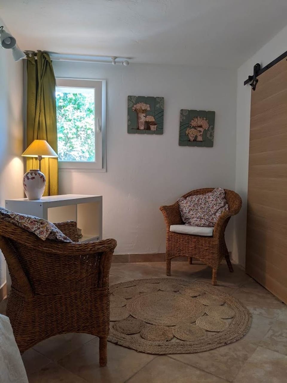 https://www.provence-holidays.com/