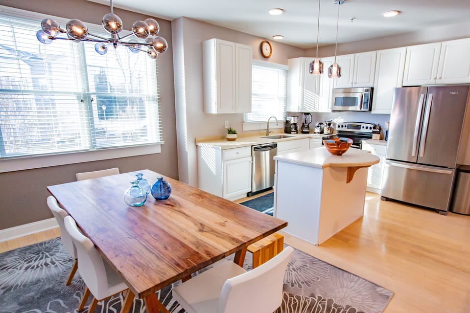 Dining Area 2