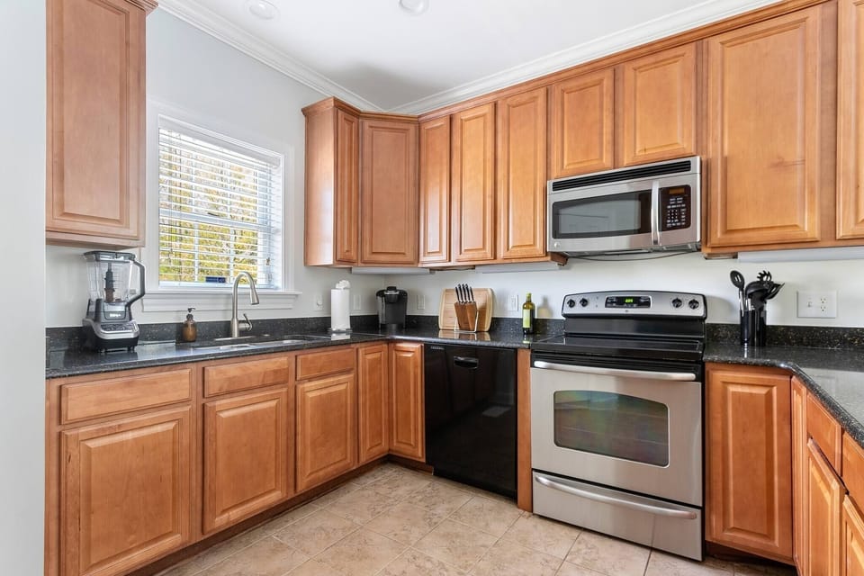 Fully equipped kitchen 