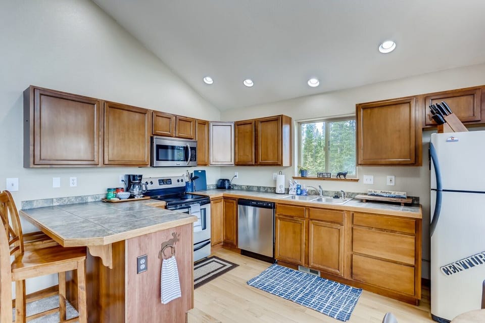 Fully stocked with all the utensils and cookware you could need, you and your group will have the luxury and availability of enjoying some home cooked meals!