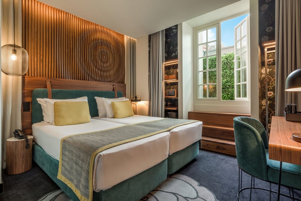 Classic Double or Twin Room (Cosy) | Minibar, in-room safe, desk, soundproofing