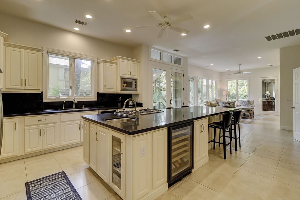 1 Sandhill Crane - Kitchen