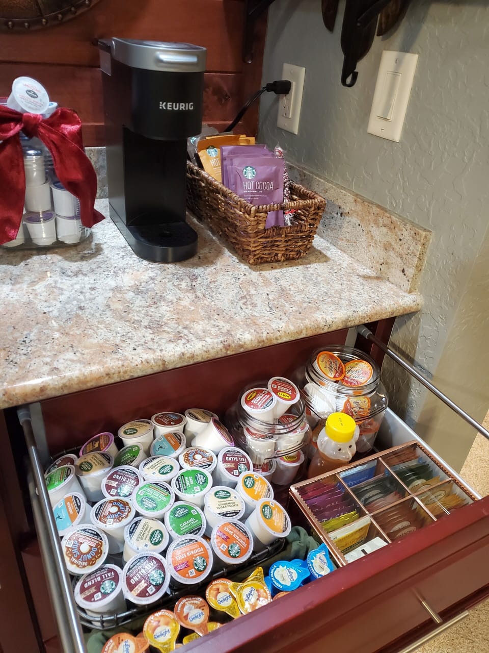  Coffee Bar-  HUGE selection of Coffee, Hot Chocolate, Tea, and Apple Cider
