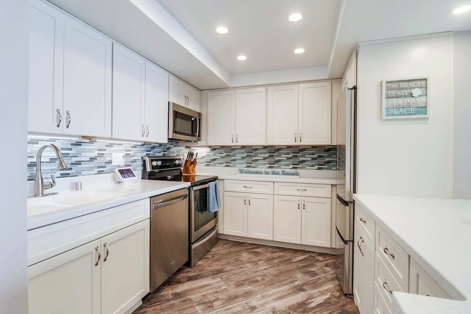 Fully equipped kitchen for meals at home