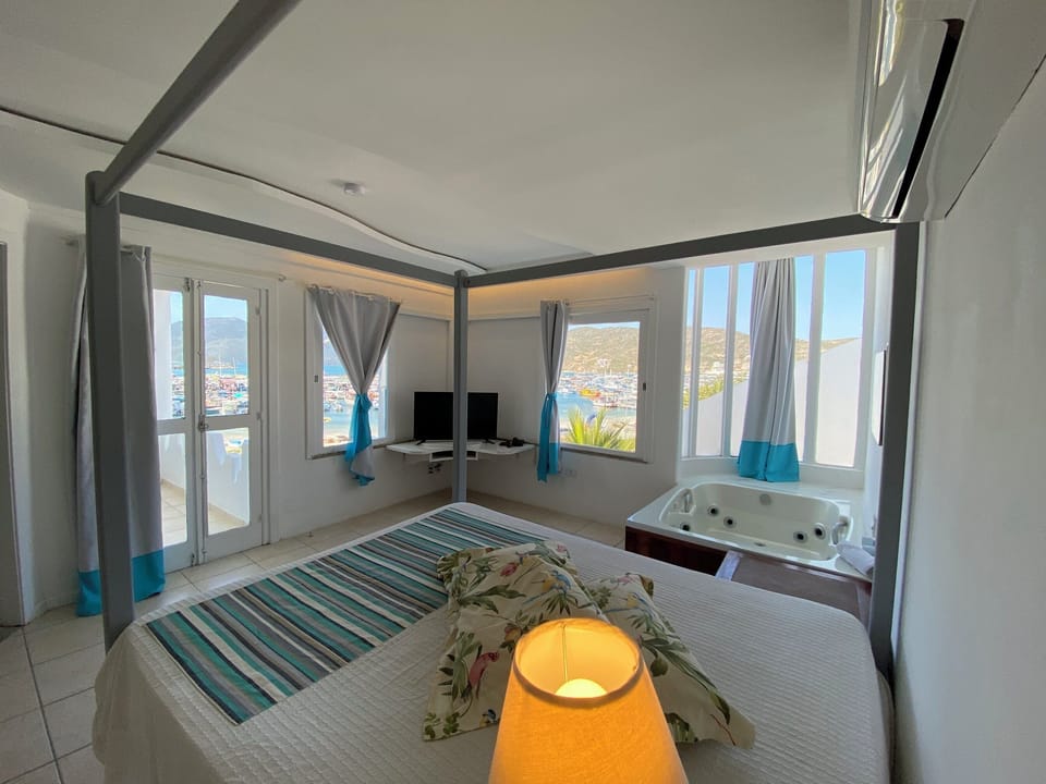 Camarote Grand Master (duplo) | Blackout drapes, free WiFi, bed sheets