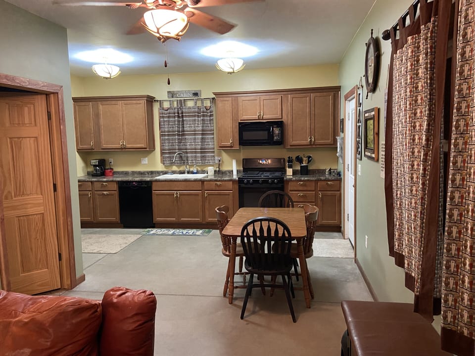 Full kitchen, micro, stove, oven, dishwasher, coffee pot and fridge