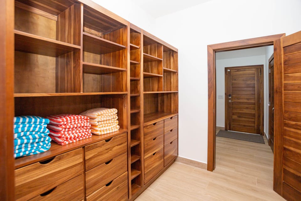 Pantry closet