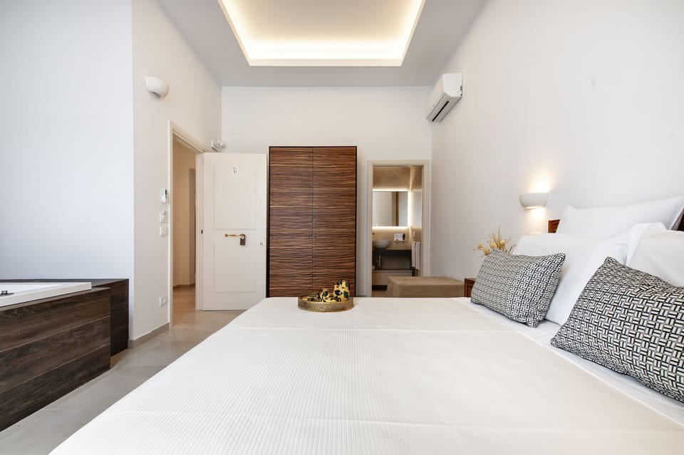 Superior Double or Twin Room, 1 Bedroom, Hot Tub | Free WiFi