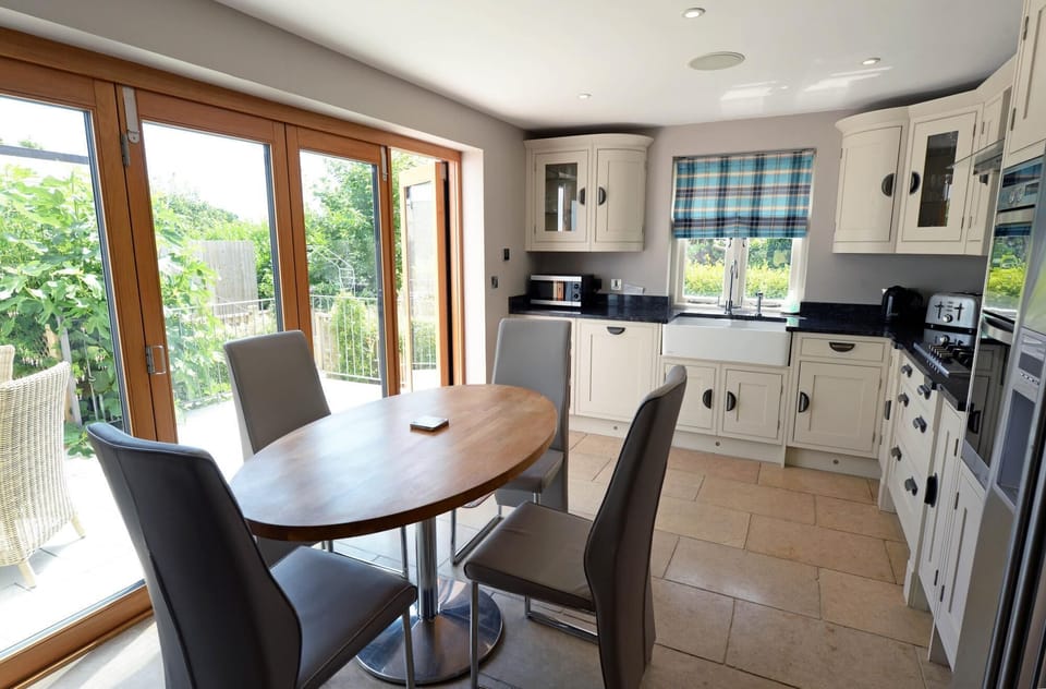House | 2 bedrooms, WiFi