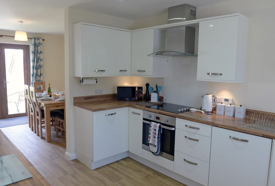 House | 4 bedrooms, WiFi