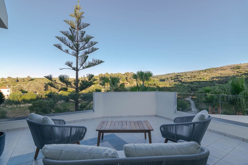 Kipo Paradiso Resort, Relaxing Terrace