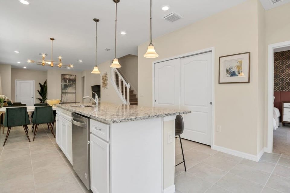 Villa, 5 Bedrooms | Private kitchen | Coffee/tea maker