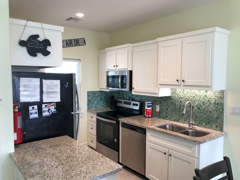 #18 kitchen