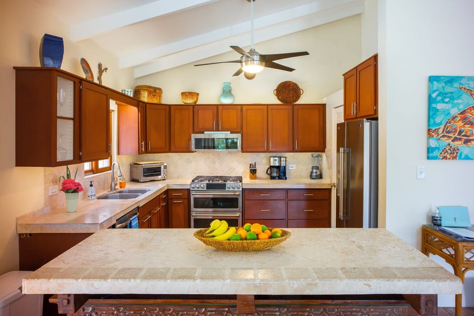 Fully equipped kitchen - whether you are cooking in or hiring a private chef!