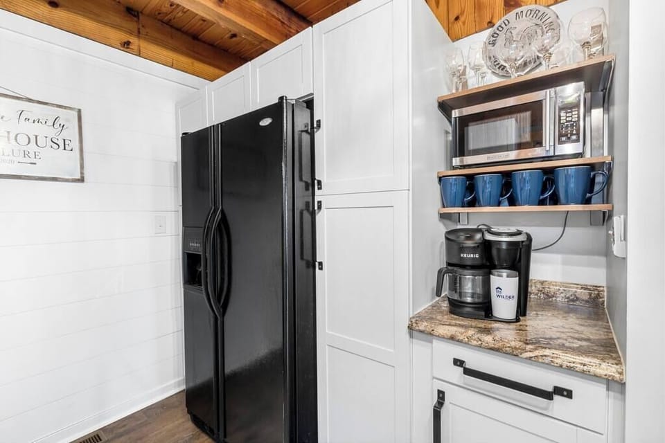 Refrigerator and coffee bar