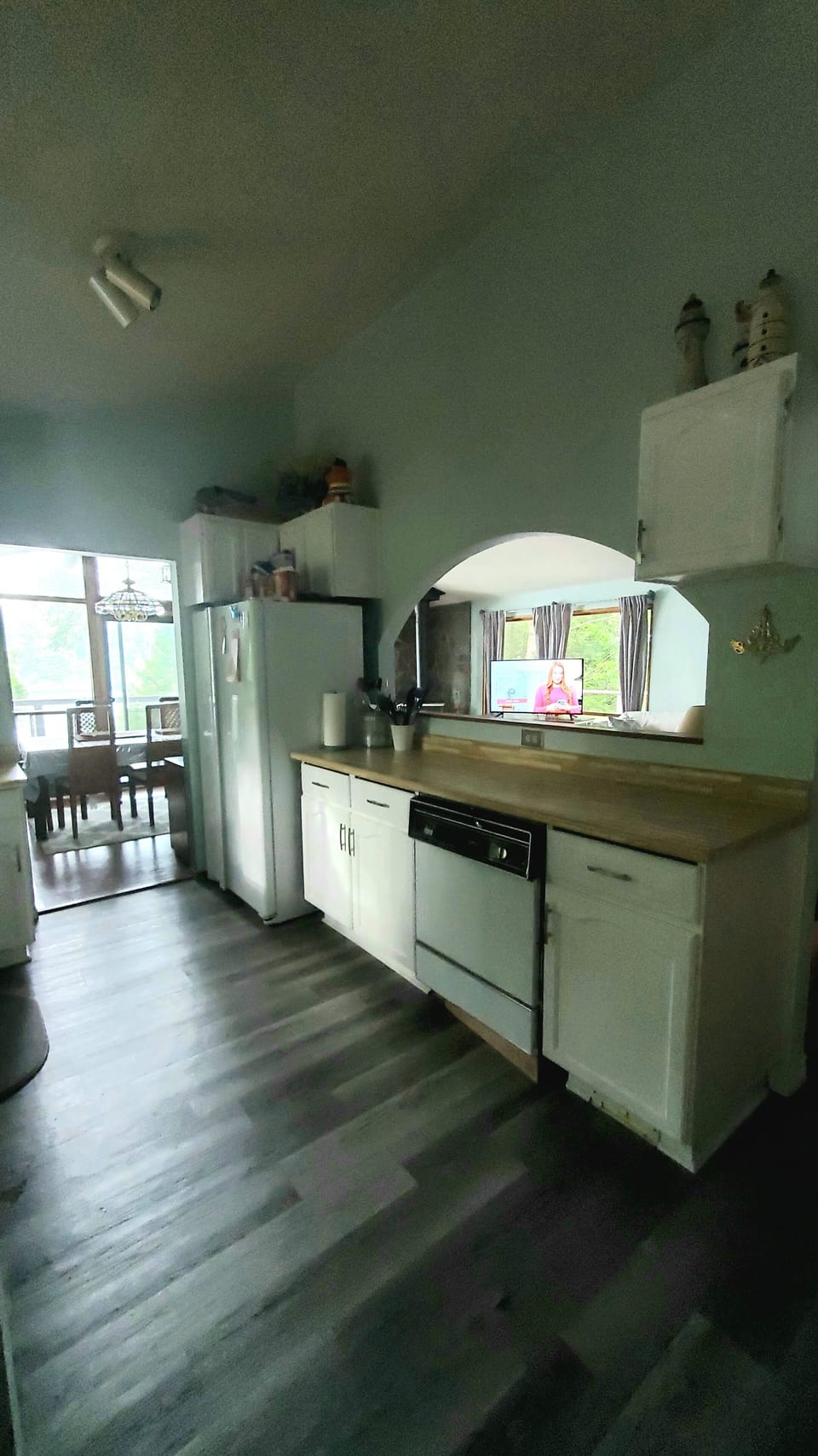 Dishwasher, ice maker, coffee makers, air fryer, all kitchen utensils.