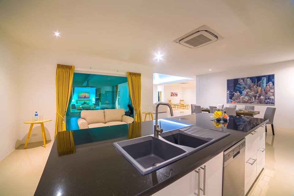 Villa | Private kitchen | Full-size fridge, microwave, oven, stovetop