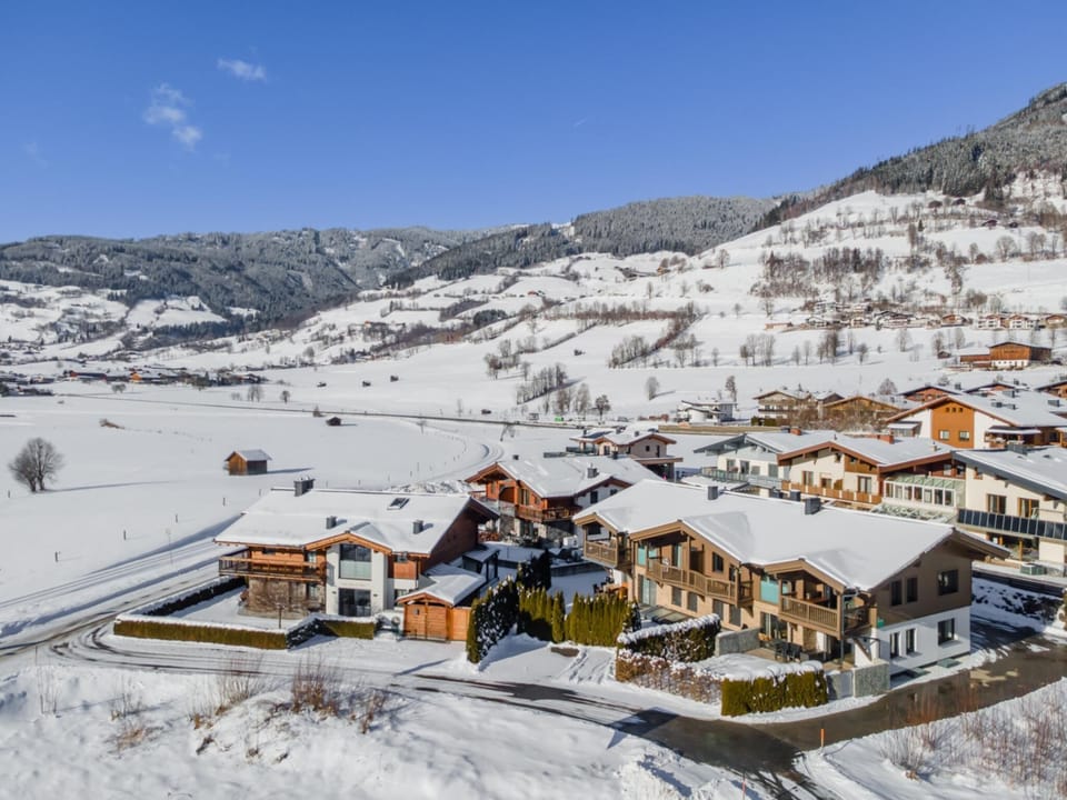 Holiday Home Exterior [winter]