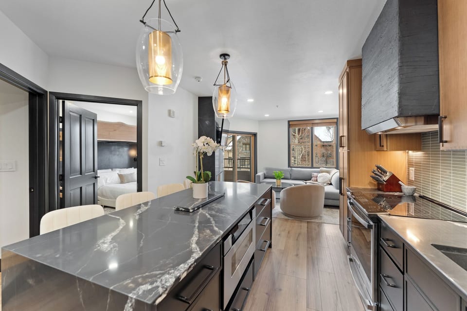 Condo (2 Bedrooms) | Property amenity