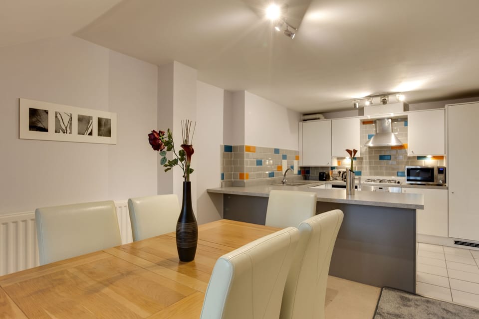 Apartment | Private kitchen | Cookware/dishes/utensils