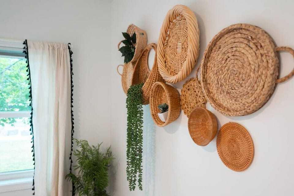 Boho accents bringing warmth to your stay 🌿🎨