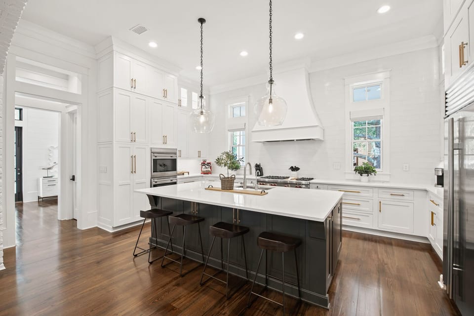 First Floor: Kitchen