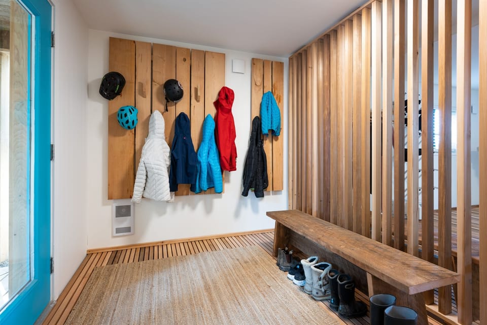 surf room, surf board storage