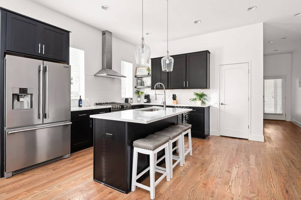 Fully stocked kitchen ready for your inner chef