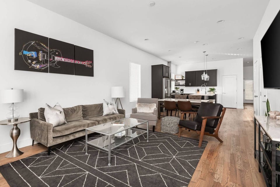 Style and comfort collide in this Music City living room