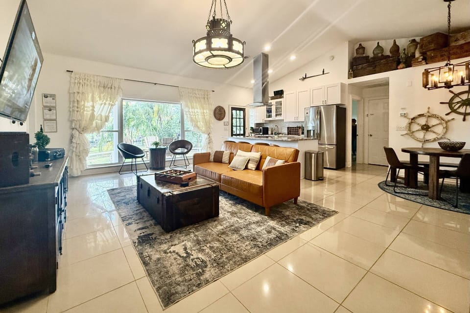 Grand room for entertaining and relaxing