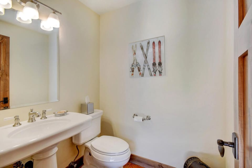 Powder Room