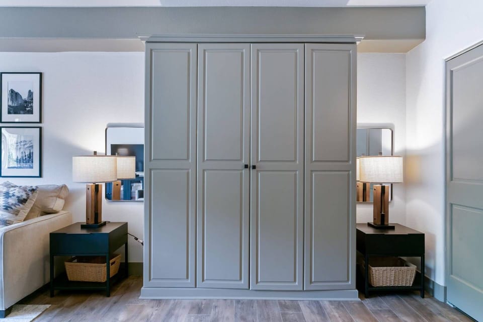 Murphy Bed