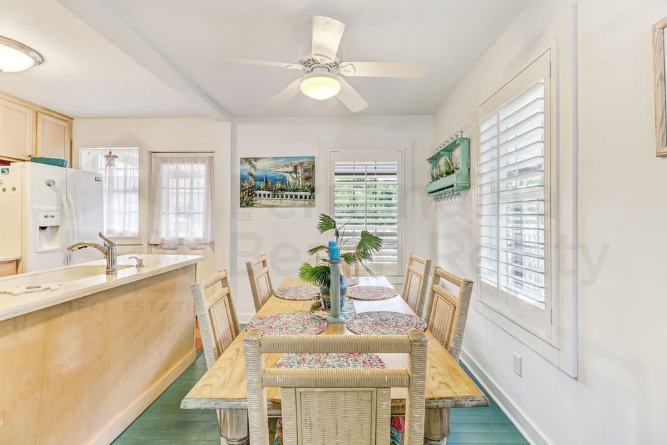 House, 3 Bedrooms | Dining