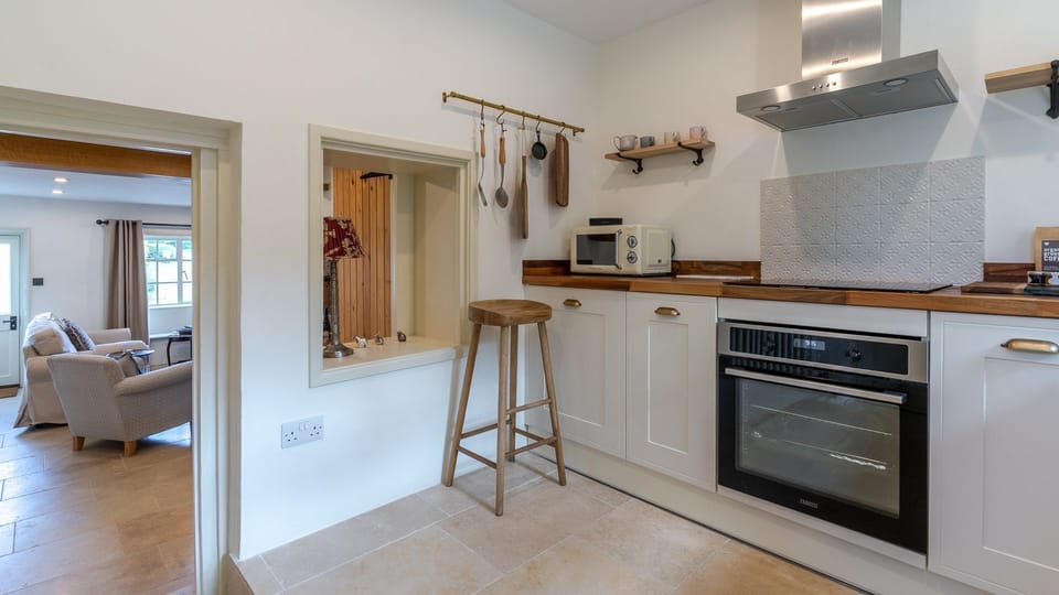 Kitchen, Poppy Cottage, Bolthole Retreats