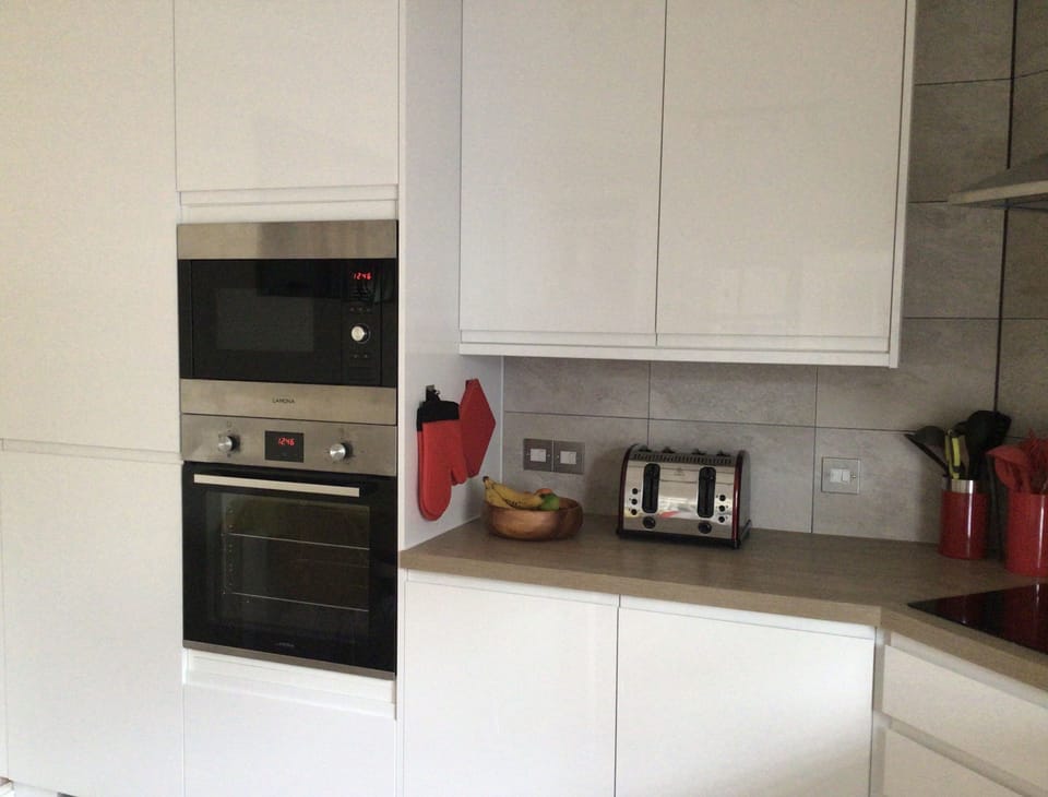 Combination microwave with large built in oven under