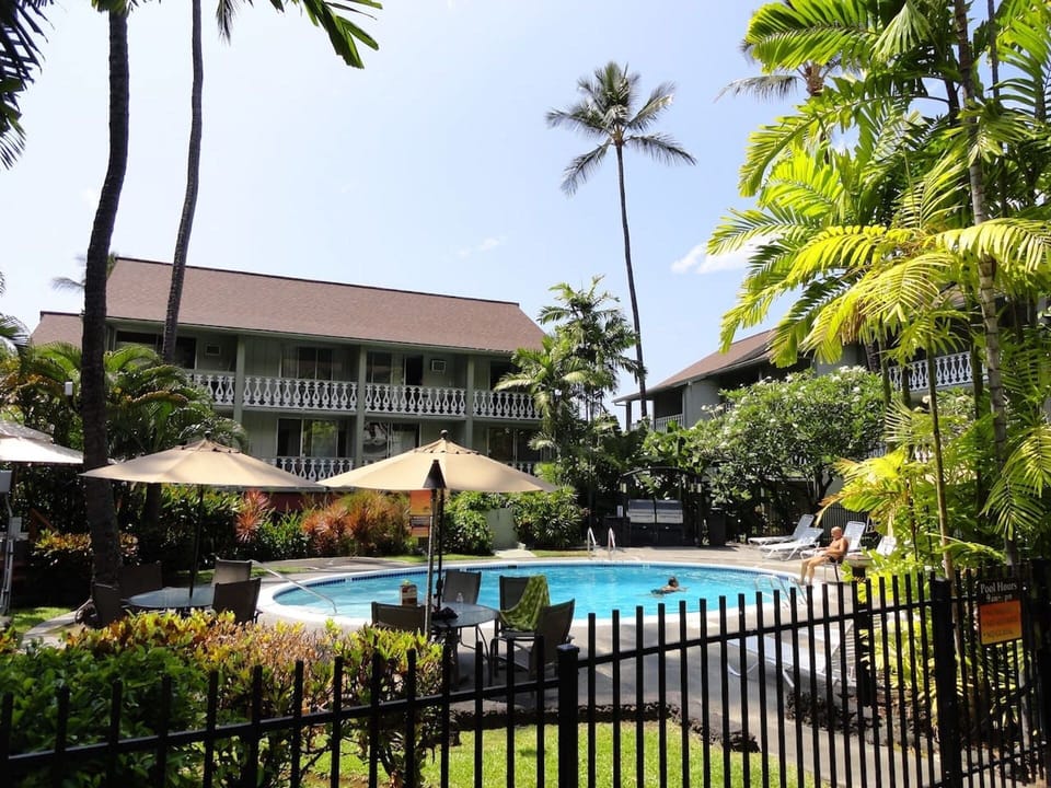 The refreshing pool.