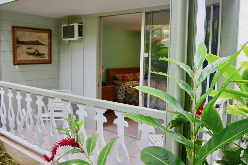 The Lanai with a garden view. 