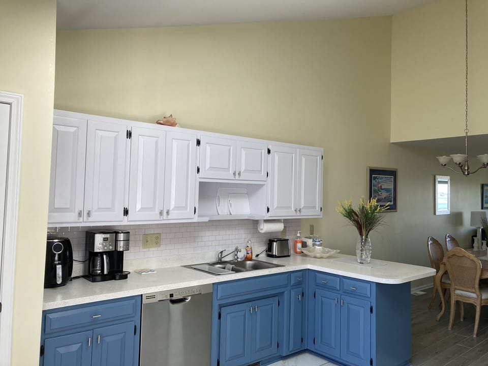 2nd floor kitchen - food preparation areas